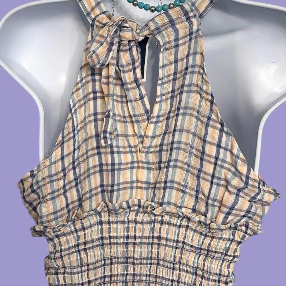 Plaid smocked halter crop top - Picture 3 of 4